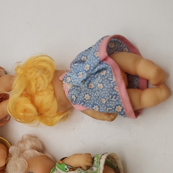 Vintage 1994 Cititoy Baby Sister Dolls 4 Count - Picture 3 of 9
